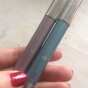 100% pure cream eyeshadow sticks